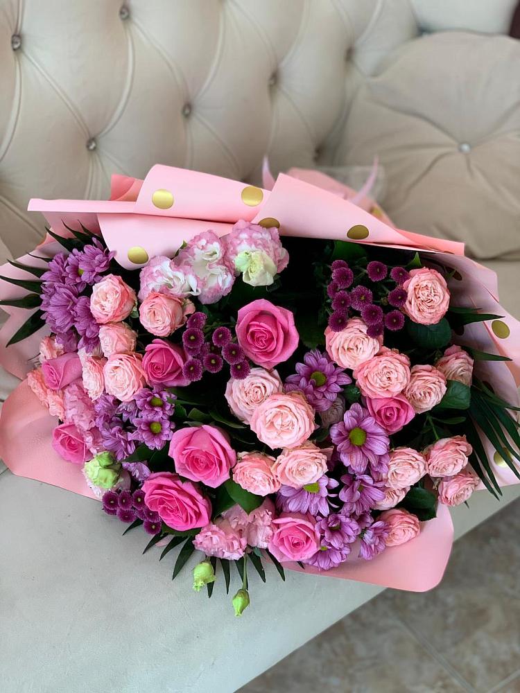 Букет цветов из: Хризантемы, Розы и Лизиантусы в Мищенском