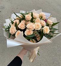 Букет Кремовые розы Латте в Мищенском