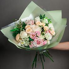 Букет цветов из:  Лизиантусы, Розы и Гвоздики #REPLACE_PRED# Мищенском