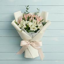 Букет цветов из:  Альстромерии #REPLACE_PRED# Мищенском