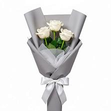 Букет 3 белые розы в Мищенском