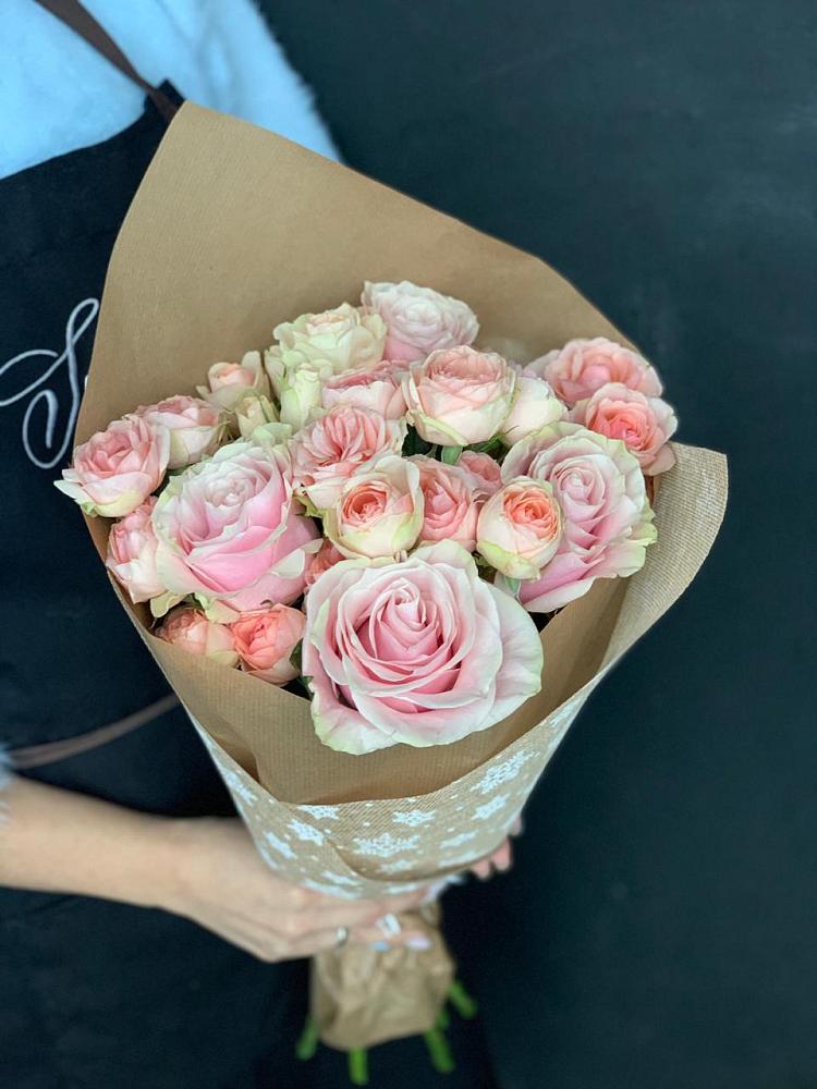 Букет цветов из: Хризантемы и Розы в Мищенском