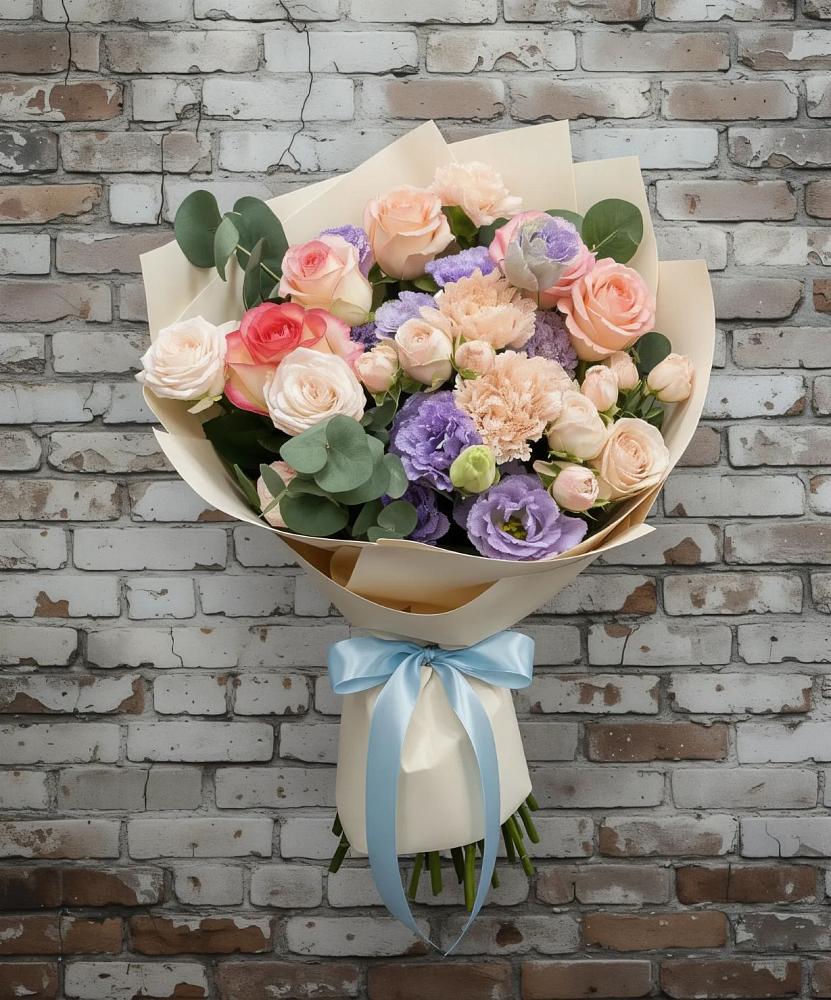 Букет цветов из: Розы, Лизиантусы и Гвоздики в Мищенском