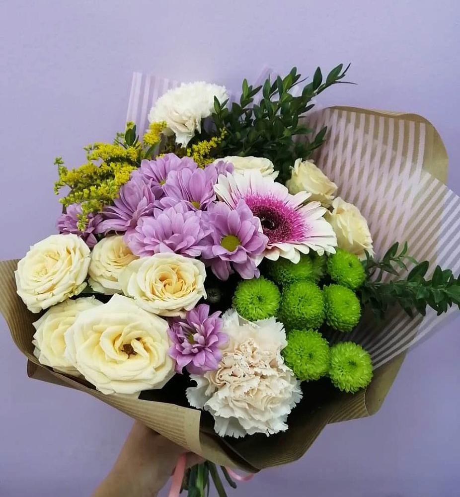 Букет цветов из: Хризантемы, Розы, Гвоздики и Герберы в Мищенском