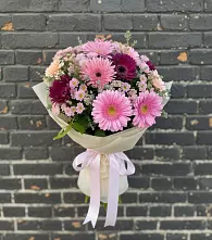 Букет цветов из:  Герберы и Хризантемы #REPLACE_PRED# Мищенском