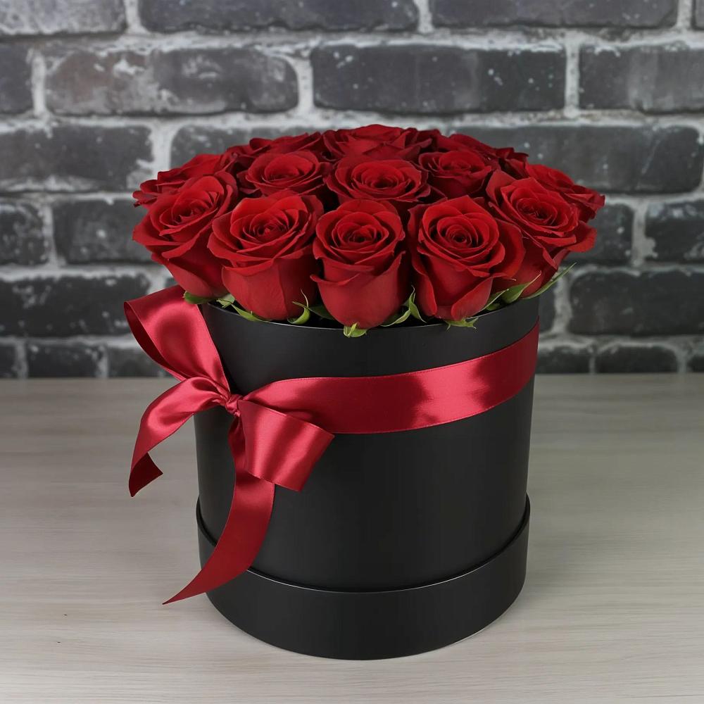 Цветочная композиция из Розы в шляпной коробке в Мищенском