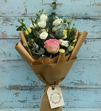 Букет цветов из:  Розы и Лизиантусы в Мищенском