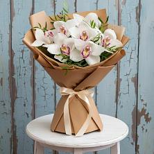 Букет цветов из:  Орхидеи и Розы в Мищенском