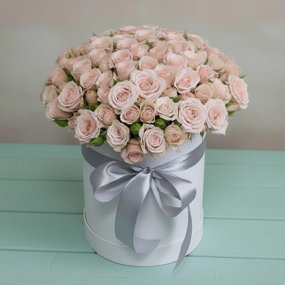 Цветочная композиция из Розы в шляпной коробке в Мищенском